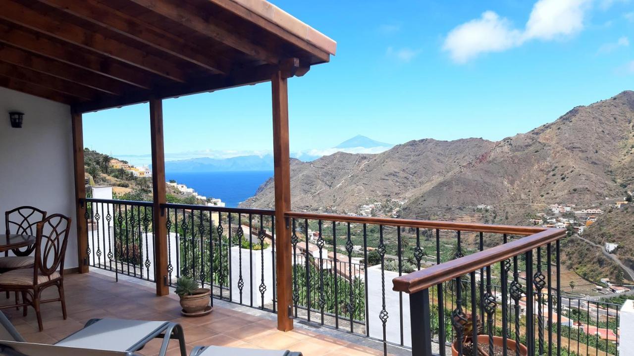 Casa La Sabina Roja 1 - Casa Con Impresionantes Vistas Sobre Hermigua Y El Mar Bagian luar foto