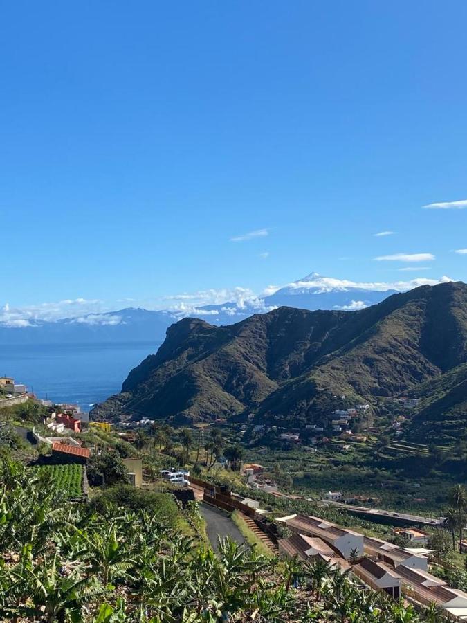 Casa La Sabina Roja 1 - Casa Con Impresionantes Vistas Sobre Hermigua Y El Mar Bagian luar foto